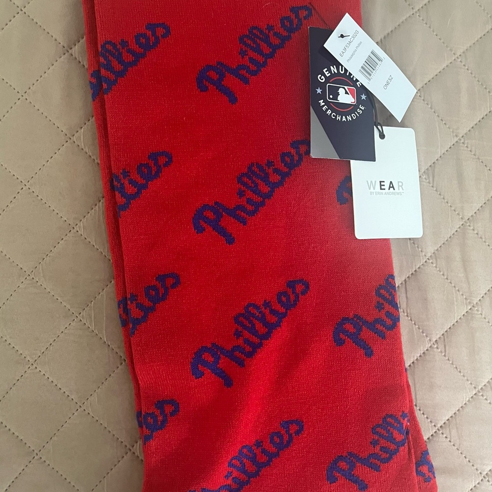 Red Phillies Scarf